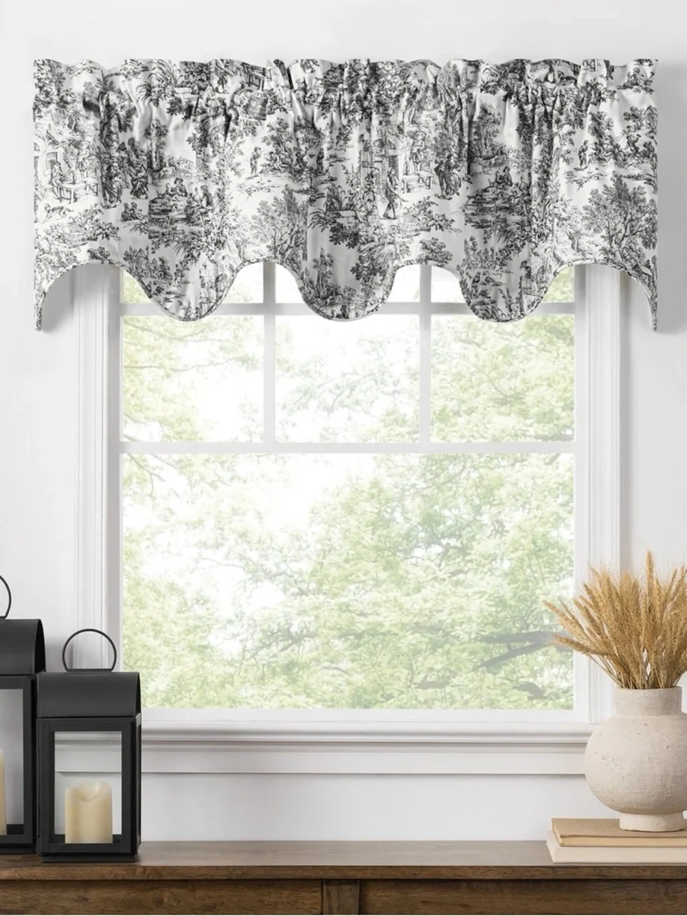 Ellis Curtain this piece